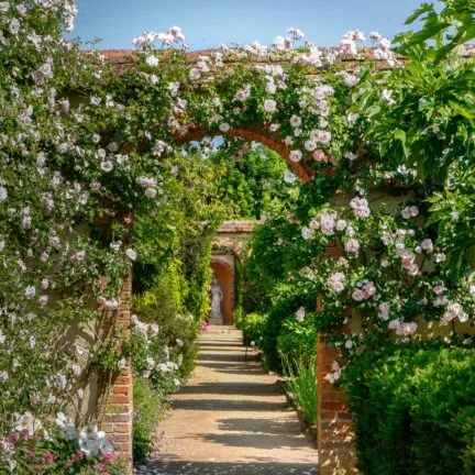 Château et jardins d&rsquo;Ainay-le-Vieil