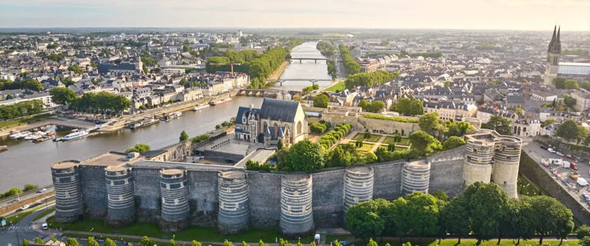 https://reservation.destination-angers.com/medias/images/prestataires/2991211-0916d203bc83969d1a3a.jpg_1