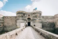 https://reservation.destination-angers.com/medias/images/prestataires/2991221-5b9251b10000000000000000_small_2363247.jpg_11