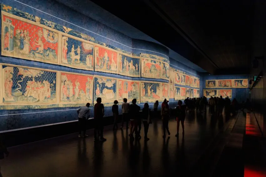 https://reservation.destination-angers.com/medias/images/prestataires/2991222-tapisserie_de_l_apocalypse_v2_2529423.jpg_12