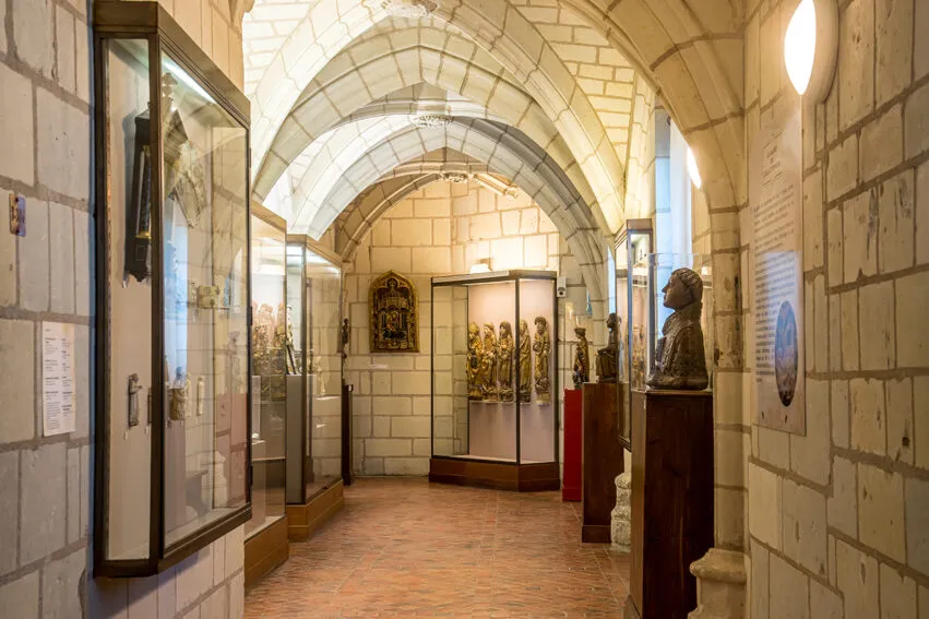 Angibaud I1169- Musée du Château expo Lair-029.jpg – Galerie_8
