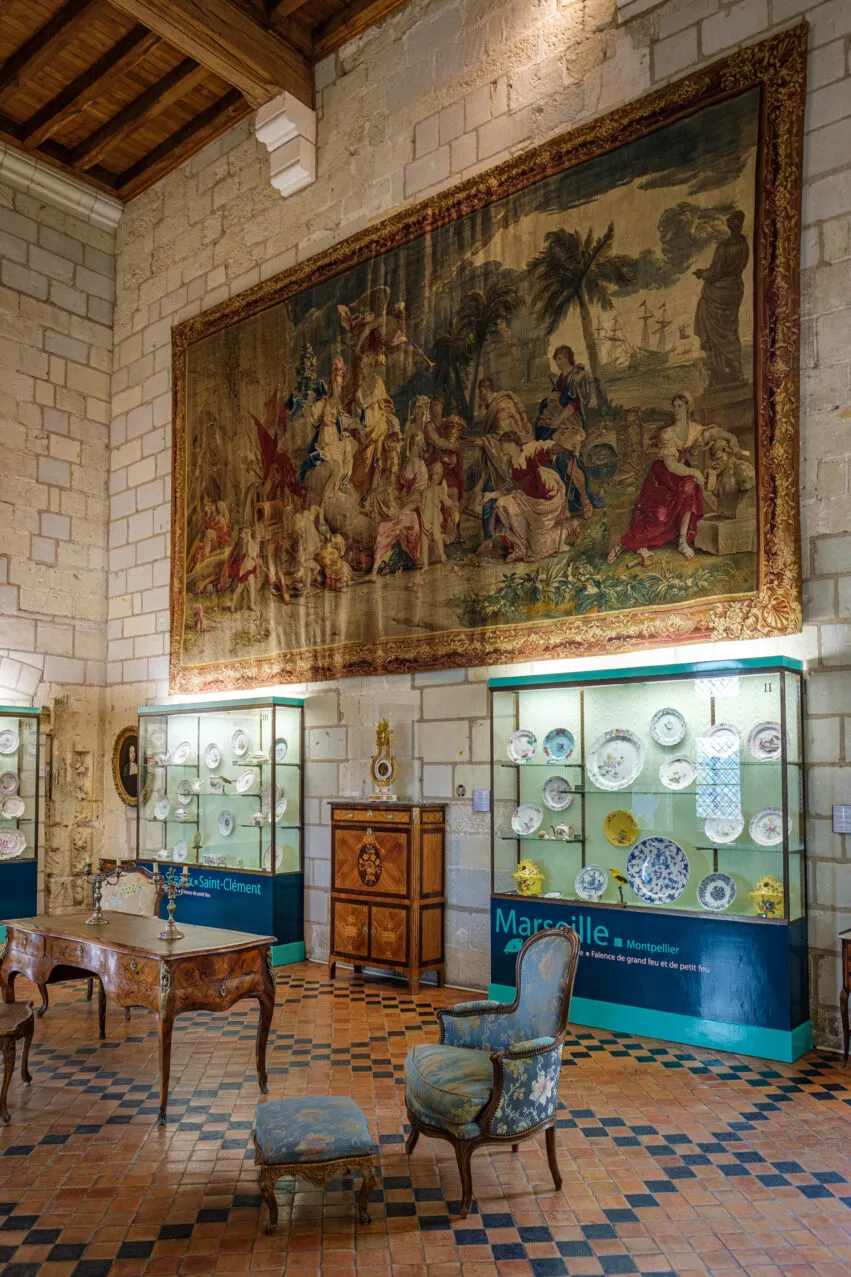 SVDL-CHÂTEAU SAUMUR-DSCF1770.jpg – Chambre de la reine_20