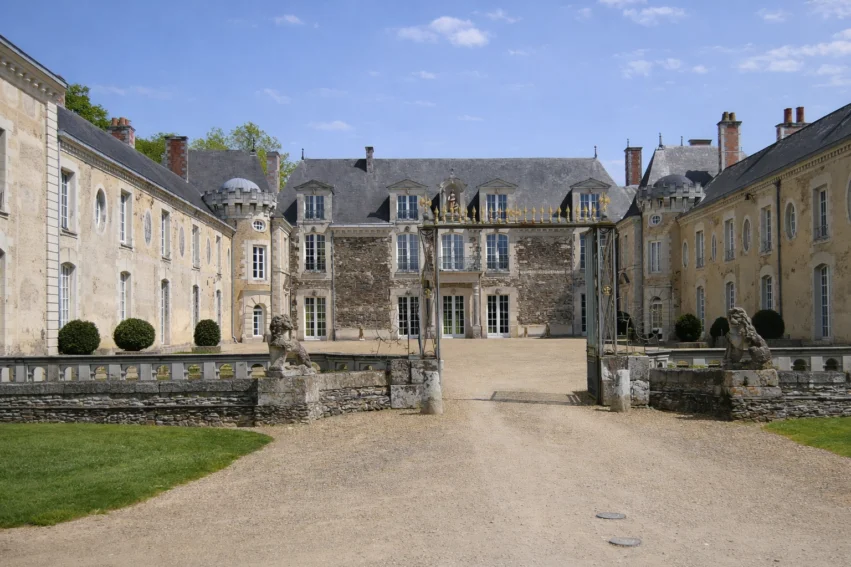 Château_de_la_Lorie-49-PCU-photo-1