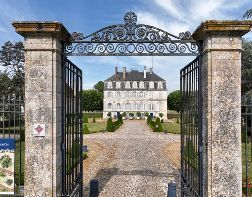 Château de Meslay – entrée