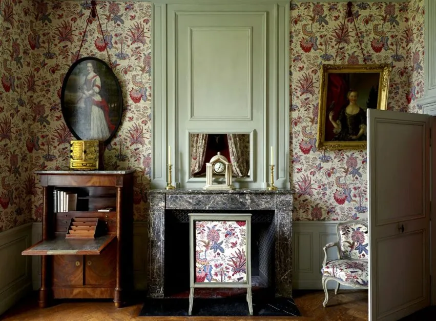 Chateau-de-Montgeoffroy-chambre