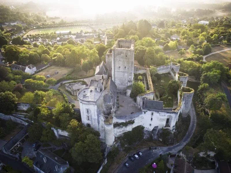 À la découverte des châteaux autour de Loches 1 Cité royale de Loches