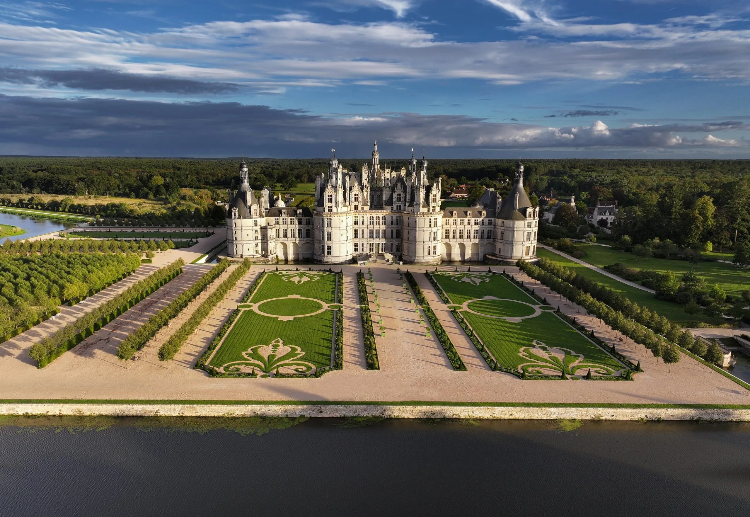 Le roi du Val de Loire 3 Domaine national de Chambord - Jardins à la française