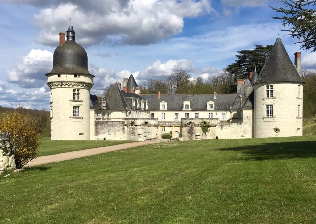 Sur la route des châteaux du Loir-et-Cher 8 Chateau_du_Gue-Pean_Monthou-sur-Cher