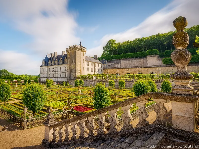 Les châteaux autour de Tours 6 CHATEAU ET JARDINS DE VILLANDRY- FRANCE