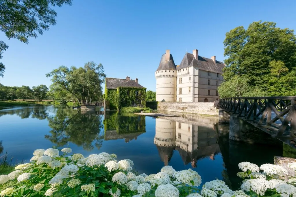 Aux alentours de Chinon 5 L'Islette - Reflet avec moulin - XS - ©chateaudelislette