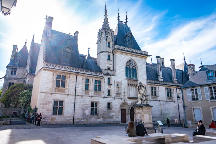 Palais_Jacques_Coeur_Bourges-Ad2T_du_Cher-14206-1400px