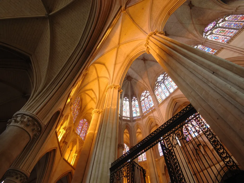 Un grand week-end entre Mayenne, Sarthe et Eure-et-Loir 4 cathedrale-lemans-72-pc-6