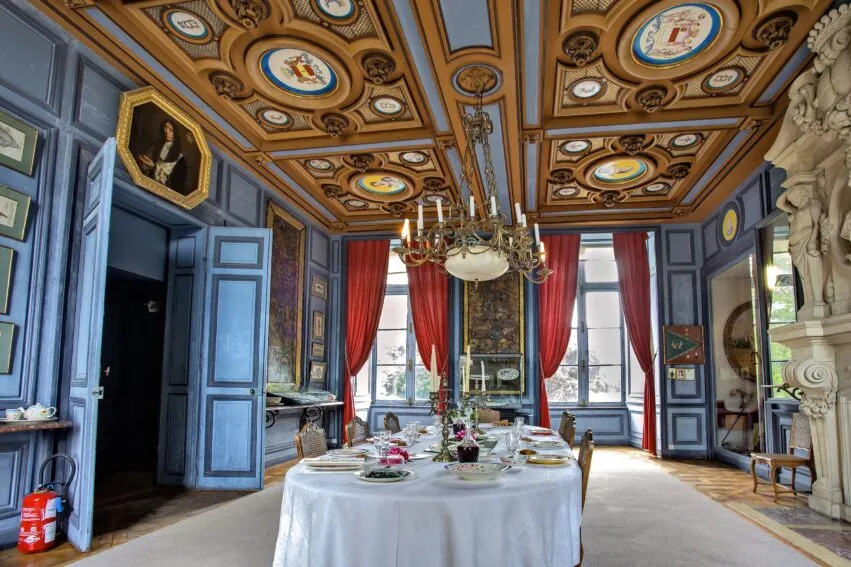 La-Bussiere – Chateau-de-la-Bussiere – salle à manger