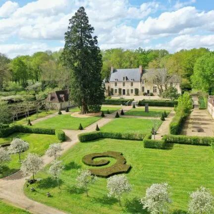 Domaine de Poulaines – Jardins et arboretum