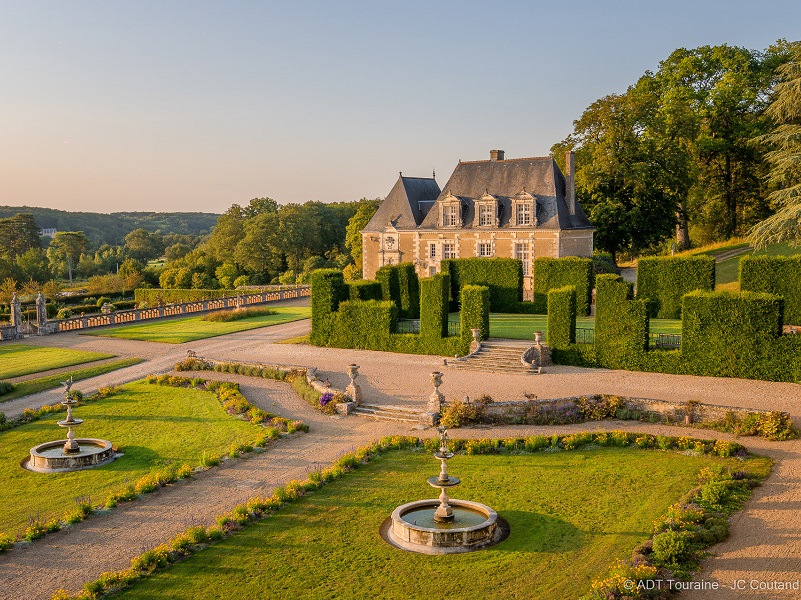 Image: Château de Valmer - Vins et Jardins