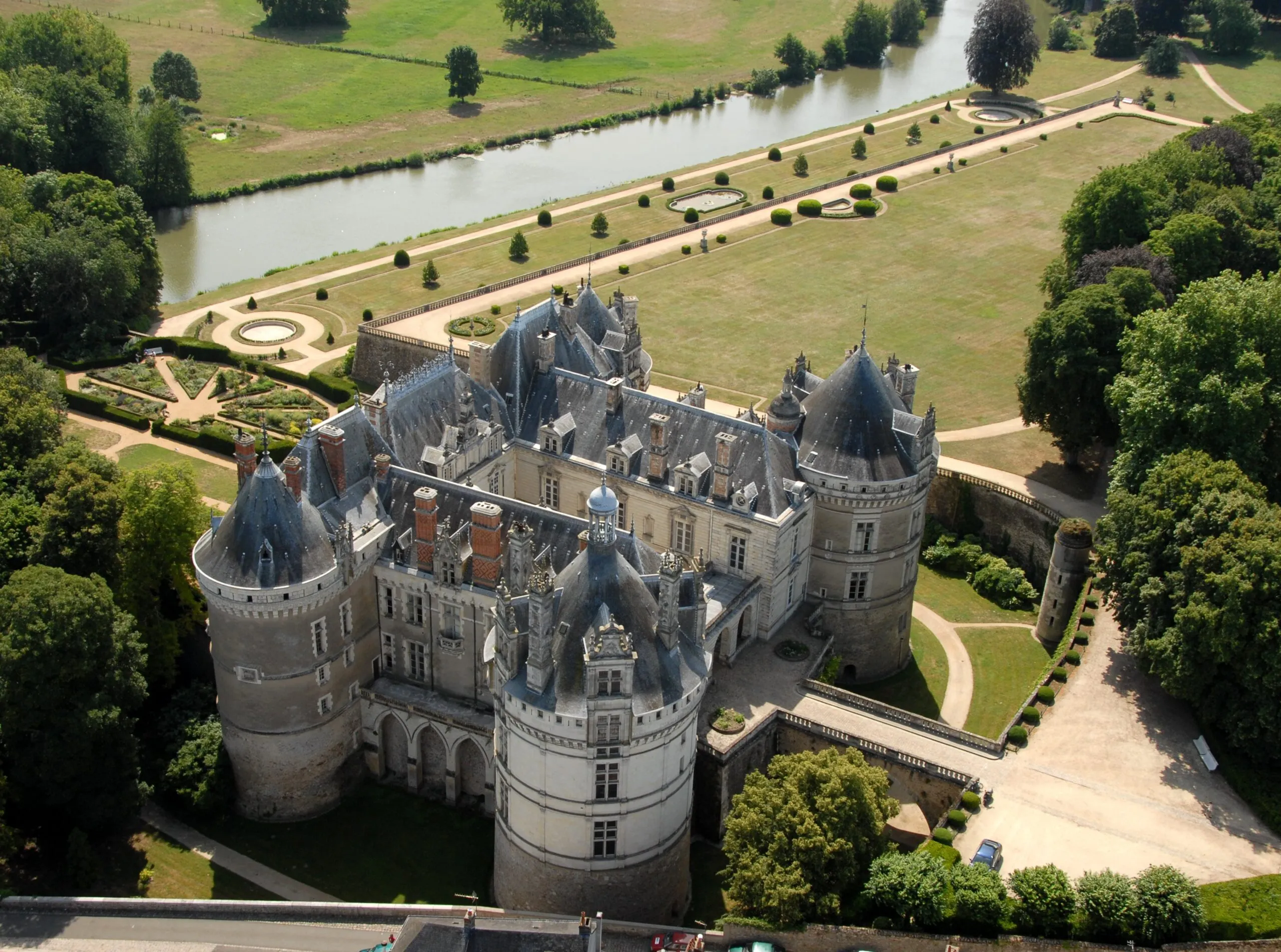 Un grand week-end entre Mayenne, Sarthe et Eure-et-Loir 1 Château_Le Lude_2006_©Guy Durand (6)